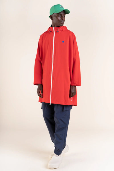 Liberté - Cape de pluie - Veste coupe-vent modulable en sac - Flotte #couleur_rouge