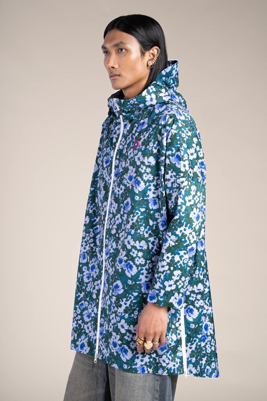 Liberté - Cape de pluie - Veste coupe-vent modulable en sac - Flotte #couleur_geranium