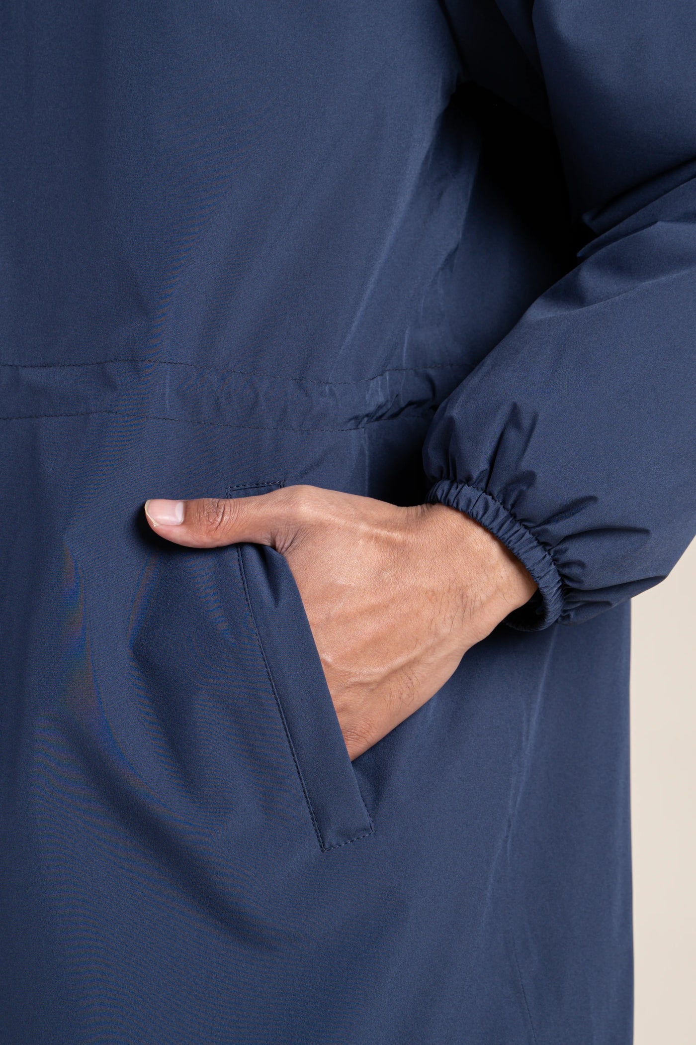 Veste longue imperméable et doublée indigo bleu marine #couleur_indigo